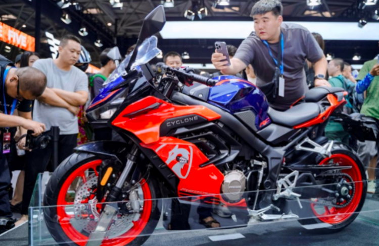 摩博会盛况空前 巴南宗申炫舞竞技，引领摩托车零部件研发新风向